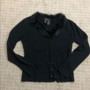 Items Black Fur collared V Neck Cardigan